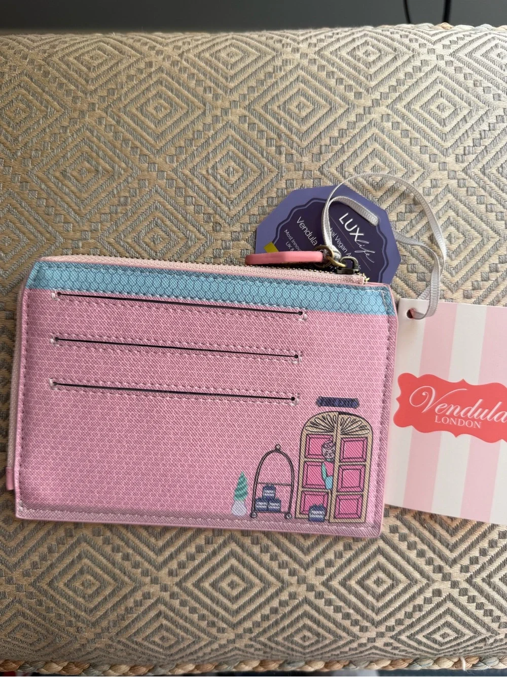 VENDULA The Grand Hotel Shaped Coin Purse NWT